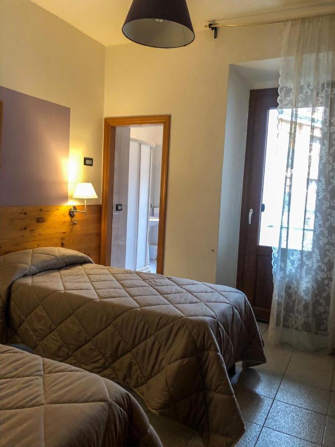 Albergo Ristorante La Torretta Castiglione dei Pepoli Dış mekan fotoğraf