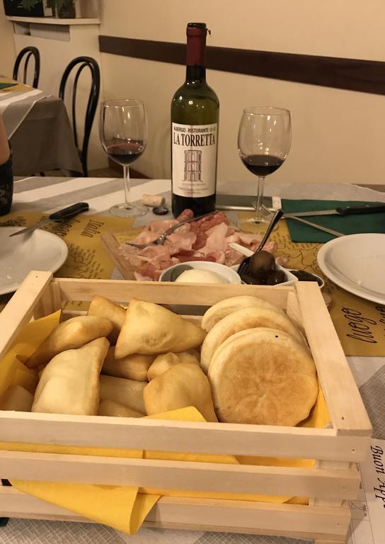 Albergo Ristorante La Torretta Castiglione dei Pepoli Dış mekan fotoğraf