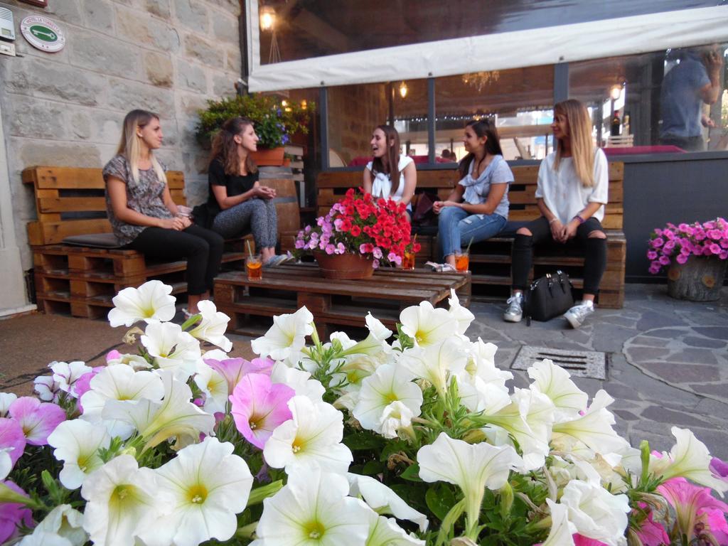 Albergo Ristorante La Torretta Castiglione dei Pepoli Dış mekan fotoğraf