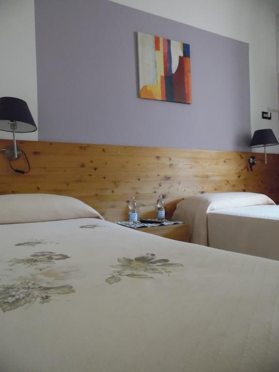 Albergo Ristorante La Torretta Castiglione dei Pepoli Dış mekan fotoğraf